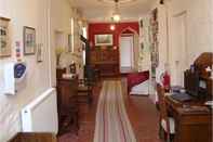 Bedroom Edgcott House