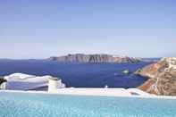 Swimming Pool Katikies Santorini - The Leading Hotels Of The World