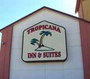 Exterior 7 Tropicana Inn and Suites