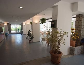 Lobby 2 Residence Elite