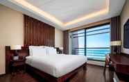 Kamar Tidur 3 Pullman Oceanview Sanya Bay Resort & Spa