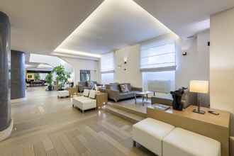 Lobby 4 Occidental Aurelia