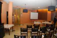 Functional Hall Hotel Mieres del Camino