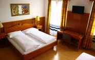 Bedroom 4 Hotel Rheinfall