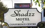 Exterior 4 Shadzz Motel & Conference Centre