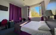 Bedroom 3 Hotel Aux Berges de l'Aveyron