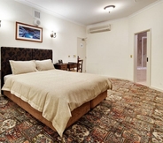 Bedroom 2 The Esplanade Hotel Port Hedland