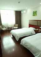 BEDROOM GreenTree Inn Shaoxing Zhuji Railway Station Wangyun West Road Hotel