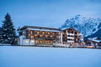 Exterior 4 Mareo Dolomites Hotel