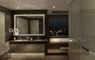 In-room Bathroom 6 Hyatt Centric Levent Istanbul