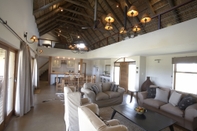 Lobby Gondwana Game Reserve