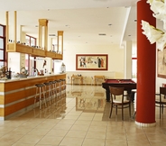 Bar, Kafe, dan Lounge 3 Asteris Hotel