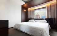 Kamar Tidur 7 The Riverside Hotel