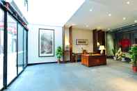 Lobi Beijing Traditional View Hotel