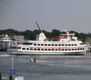 Tempat Tarikan Berdekatan 6 Ocean Street Inn on Hyannis Harbor