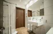 In-room Bathroom 6 Spa & Wellness Hotel Diament Ustron