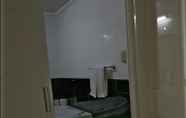 In-room Bathroom 7 Donghae Boyang Hot Spring Convention Hotel