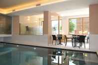 Swimming Pool Hotel Cristallo