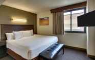 Bilik Tidur 4 EverSpring Inn & Suites – Bismarck