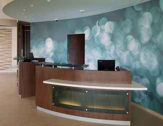 Lobi 2 Springhill Suites by Marriott Alexandria Old Town/Southwest