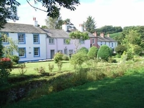 Exterior 4 Wallace Lane Farm - Farm Home