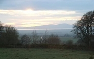 Nearby View and Attractions 2 Wallace Lane Farm - Farm Home