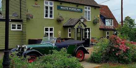 Exterior 4 The White Horse Inn