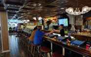 Bar, Kafe dan Lounge 7 The New Pioneer