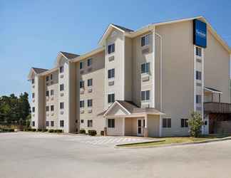 Bangunan 2 Travelodge by Wyndham McAlester