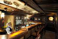 Bar, Cafe and Lounge Aparthotel Helvetia Intergolf