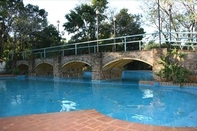 Swimming Pool Bagu Iguazú Hotel el Leñador