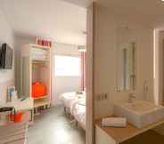 ห้องน้ำภายในห้อง 2 ibis Styles Pertuis Luberon