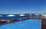 Swimming Pool 2 Hotel Royal Ariston
