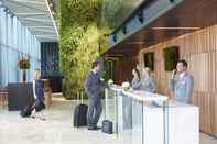 Lobby Novotel Auckland Airport