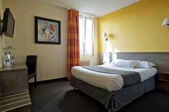 Kamar Tidur 4 Brit Hotel Le Surcouf