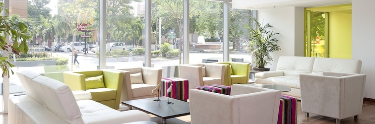 Lobby NH Collection Barranquilla Smartsuites Royal