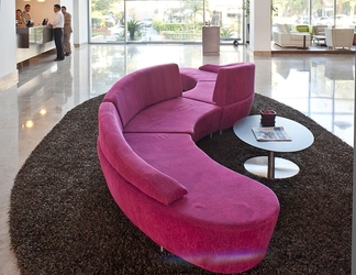 Lobby 2 NH Collection Barranquilla Smartsuites Royal