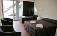 Kamar Tidur 4 Slipway Hotel Motel