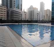 Swimming Pool 5 Golden Tulip Media Hotel