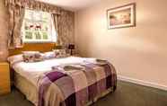 Kamar Tidur 4 The Greyhound Wigginton