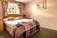 Bedroom The Greyhound Wigginton