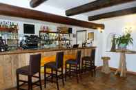 Quầy bar, cafe và phòng lounge Le Mas de Calabrun