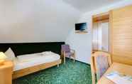 ห้องนอน 2 Hotel Garni Zwickau Mosel