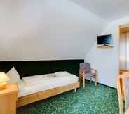 ห้องนอน 2 Hotel Garni Zwickau Mosel