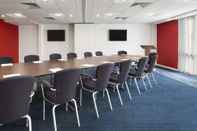 Functional Hall Ramada Encore by Wyndham Leicester City Centre