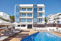 Swimming Pool Sol Bahia Ibiza Suites