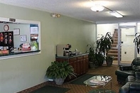 Lobby Greenes Motel Boone