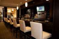 Bar, Cafe and Lounge Holiday Inn Hotel & Suites Red Deer South, an IHG Hotel