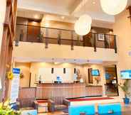 Lobby 2 Best Western Plus Lacey Inn & Suites