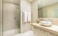 Toilet Kamar 3 Lawhill Luxury Apartments